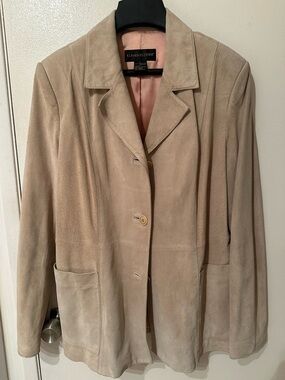 Classiques Entier Women's soft Suede Beige Jacket